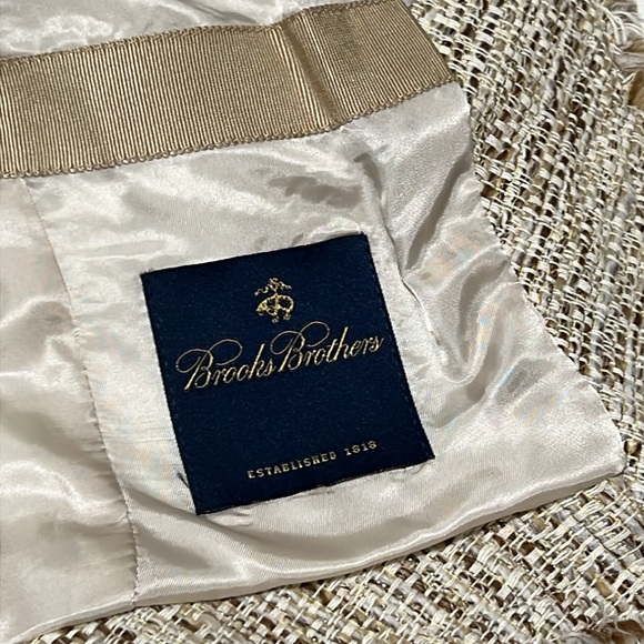 Brooks Brothers Cream Textured Blazer - Picture 7 of 9